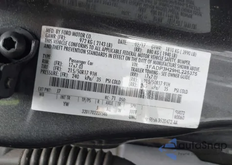 2017 Ford Focus Sel z USA, uszkodzony, nr VIN 1FADP3H29HL225375